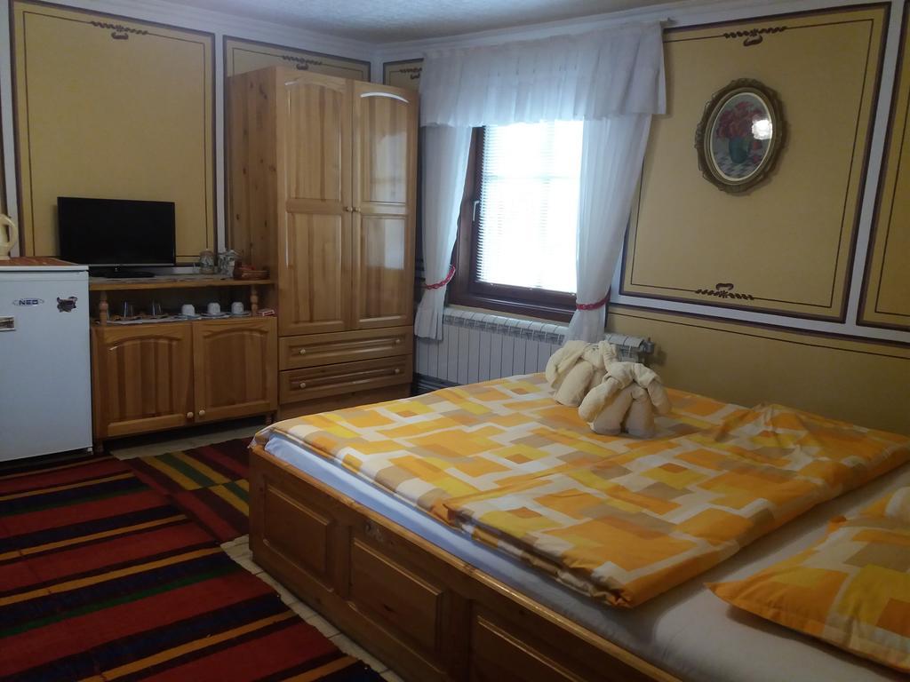 Guest House Bashtina Striaha Копривштиця Екстер'єр фото