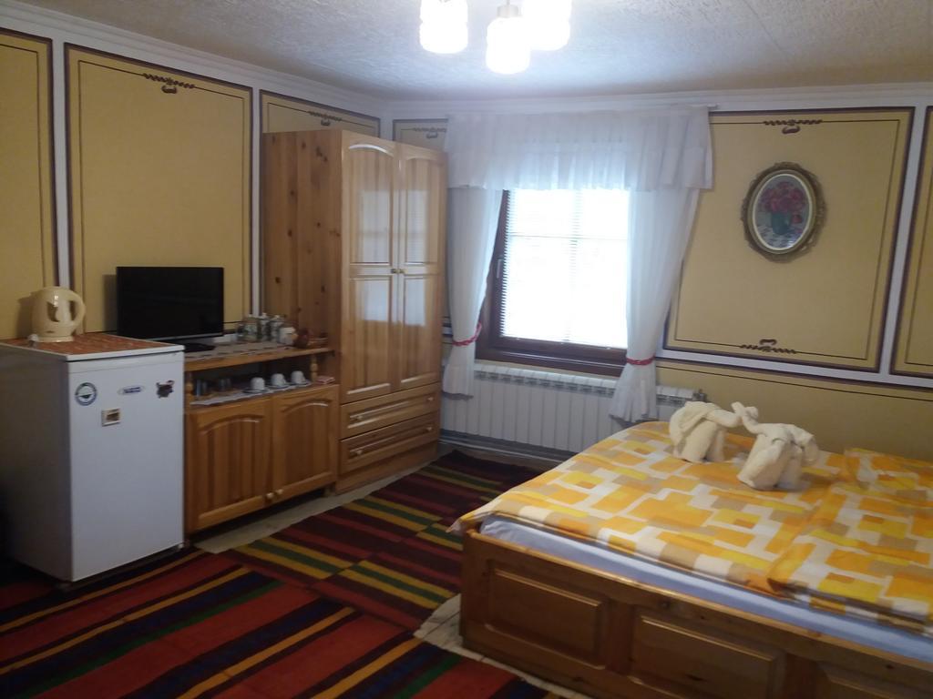 Guest House Bashtina Striaha Копривштиця Екстер'єр фото