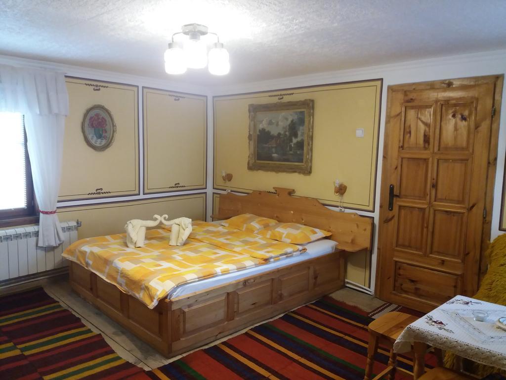 Guest House Bashtina Striaha Копривштиця Екстер'єр фото